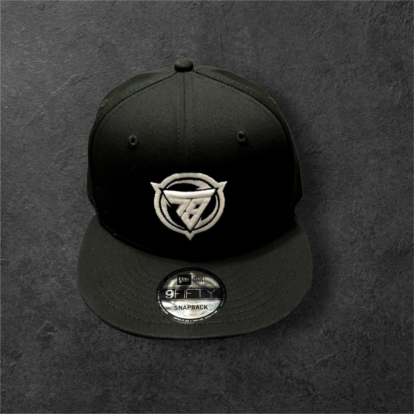 Paradise Bimmers - Snapback